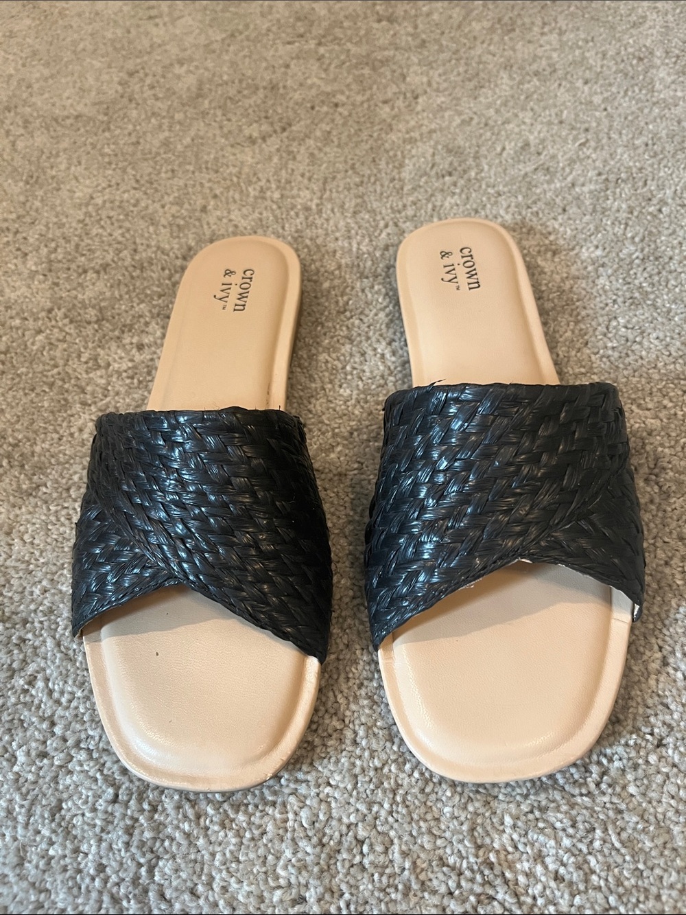 Crown & Ivy Patsie Slide Sandals